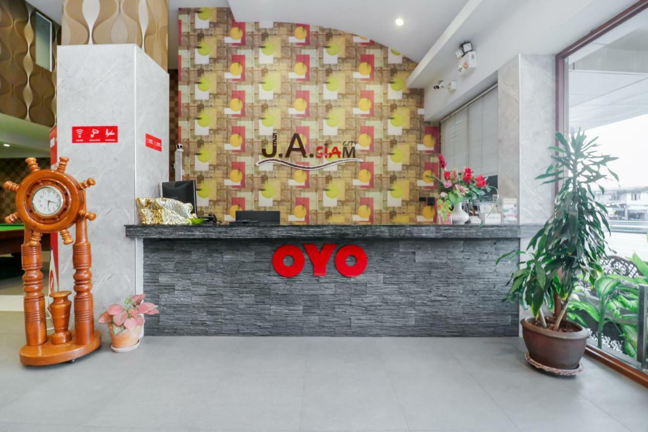 Oyo 120 Ja Siam City Near Bangkok Hospital Pattaya Luaran gambar